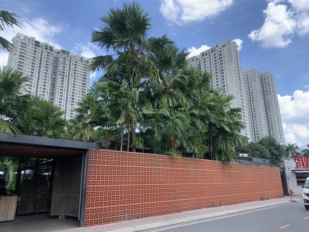 Cho thuê nguyên căn villa cao cấp khu vip compound trần ngọc diện thảo điền 365m2 giá 115tr/tháng