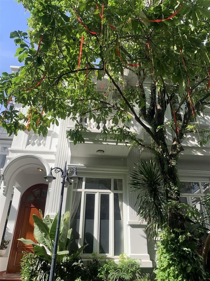 Cho thuê nguyên căn villa cao cấp khu vip compound trần ngọc diện thảo điền 365m2 giá 115tr/tháng