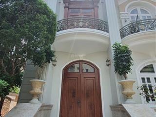Căn villa đẹp đường thái ly thông 2 xe hơi 4 lầu gara rộng 310m2 bề ngang 14m dài 22m chỉ 72 tỷ