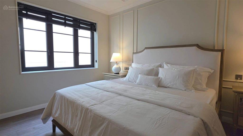 Căn villa sân vườn mặt tiền q1 trần khánh dư p tân định 366m2 bề ngang 14m kc 2 lầu ở chỉ 200 tỷ