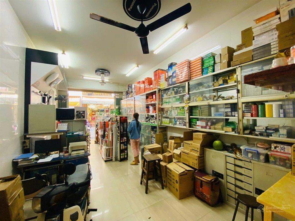 Nhà mặt tiền vũ chí hiếu q5 đường 2 chiều kinh doanh đồ điện dân dụng dt 45m2 shr chỉ 21 tỷ