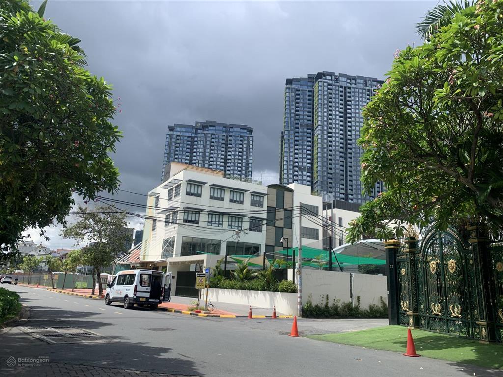 Vị trí đẹp view sông sài gòn dt 3600m2 full mt 26m shr villa & nhà hàng thảo điền chỉ 800 tỷ