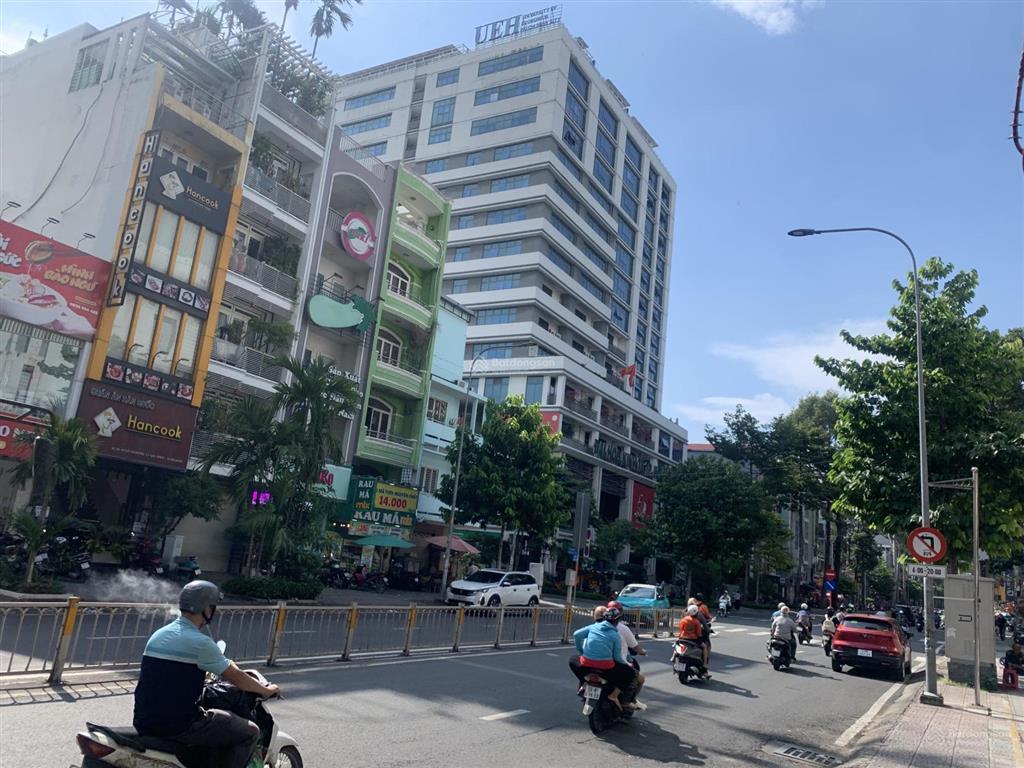 Toà nhà mt lý thường kiệt q10 đường 2 chiều lề 9m dt 167m2 kc 4 tầng thang máy nở hậu 6.3m chỉ 68 t