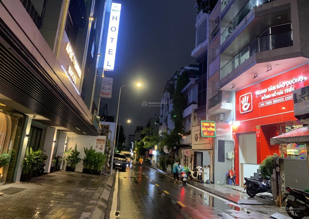 Nhà mặt tiền trần khắc chân p tân định quận 1 đường 2 chiều lề tốt dt 48m2 kc 3 tầng chỉ 17.8 tỷ
