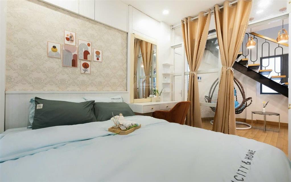 Homestay vị trí đẹp nguyễn thị minh khai q1 dt 29.2m2 full nguồn thu 90tr/th sđcc chỉ 11.2 tỷ