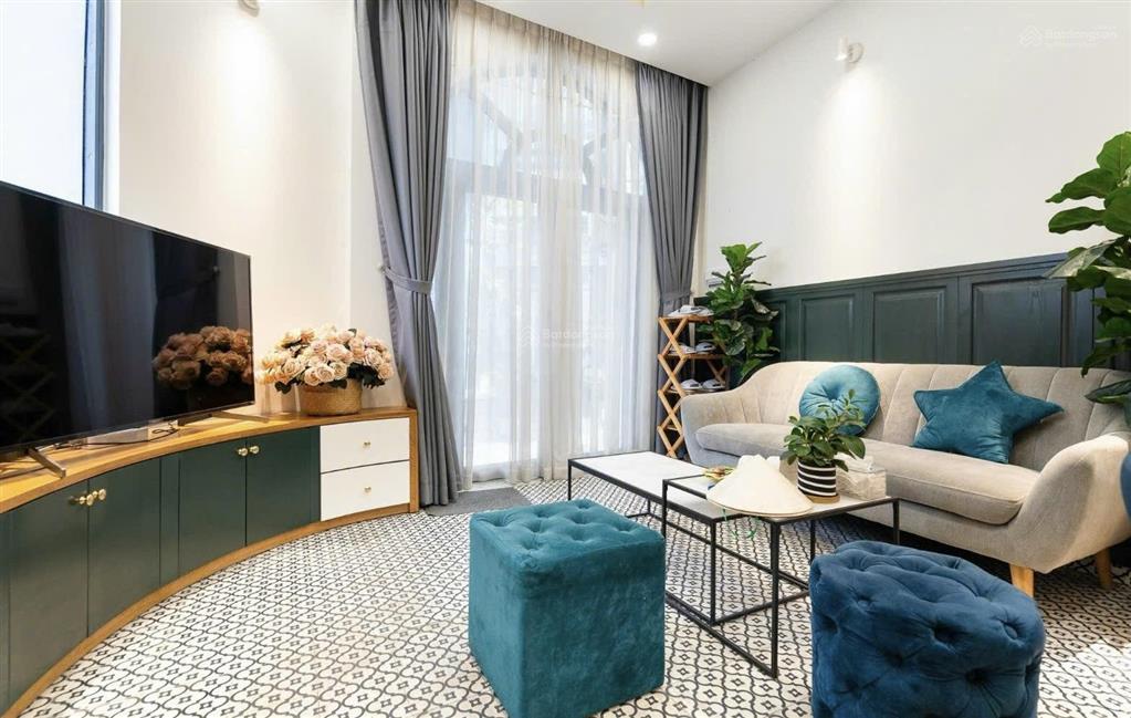 Homestay vị trí đẹp nguyễn thị minh khai q1 dt 29.2m2 full nguồn thu 90tr/th sđcc chỉ 11.2 tỷ