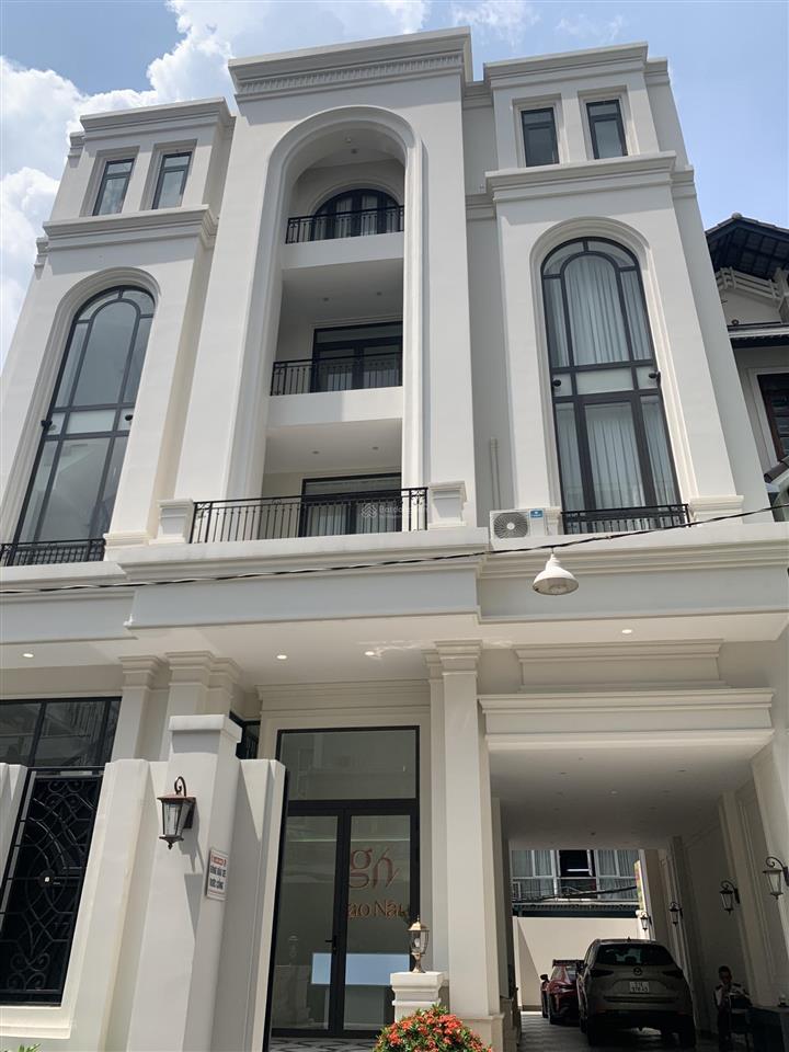 Tòa nhà văn phòng h351 lê văn sỹ đường 2 xe hơi thông 764m2 sàn dt sổ 130m2 (6.2 x 23m) 46.5 tỷ