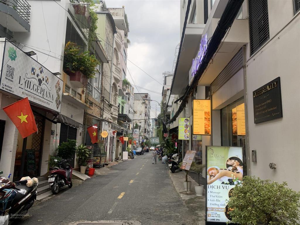Vị trí đẹp kinh doanh hàng hiệu mặt tiền trương quyền quận 3 hiếm bán 40m2 kc 2 lầu shr chỉ 18 tỷ