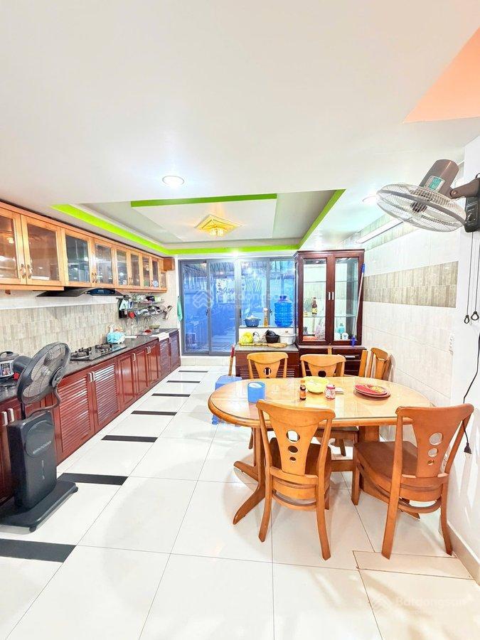 Mặt tiền gò công quận 5 đường lớn kinh doanh 5 lầu thang máy shr 102m2 dtsd 419m2 chỉ 37 tỷ ctl
