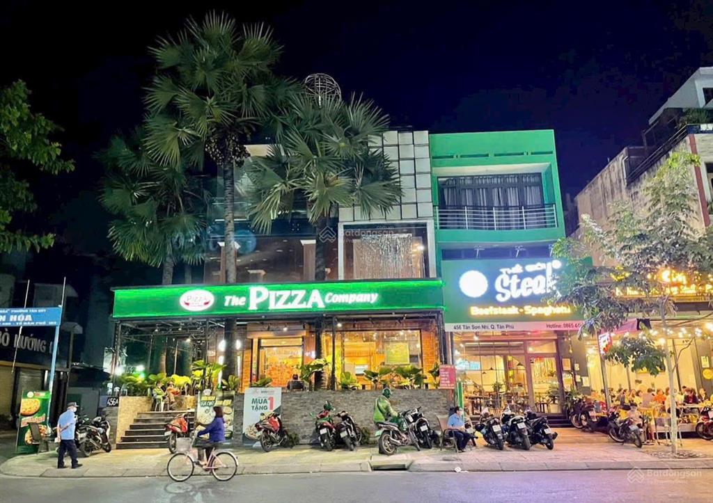 Siêu phẩm vị trí vàng  mt ngô thời nhiệm quận 3  dt  20 x 25m  hđt 500tr/tháng  giá bán 299 tỷ