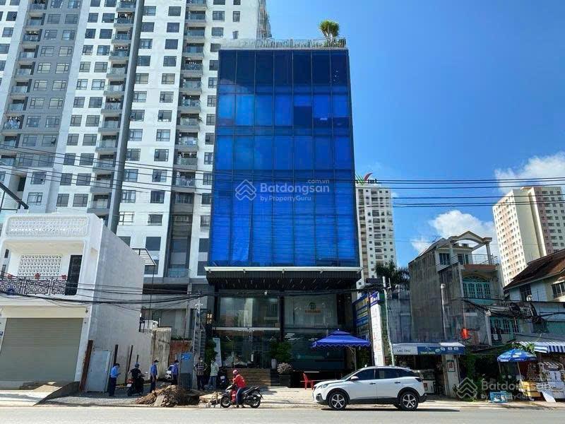Góc 2 mt cực đẹp  trần hưng đạo, p. nct, quận 1  dt 8 x 18m  hầm 7 tầng  hđt 250tr  giá 60 tỷ