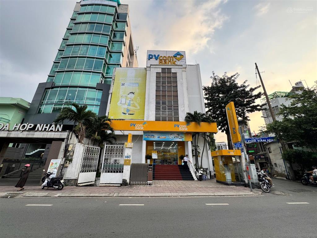 Siêu phẩm  vị trí vàng  mt trần hưng đạo, quận 1  dt 5.5 x 16m  7 tầng  thuê 180tr/th  50 tỷ