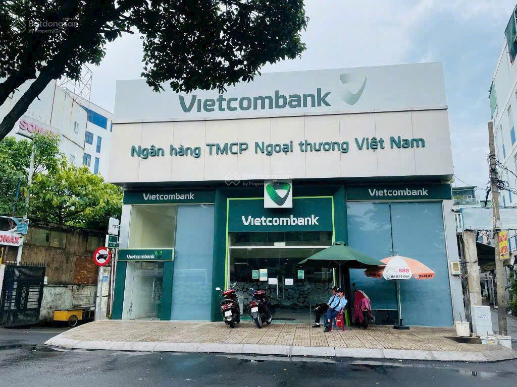Vị trí rất đẹp  2 mt trần hưng đạo, quận 5  dt 12 x 25m  3 tầng  hđt 250tr/th  giá bán 106 tỷ