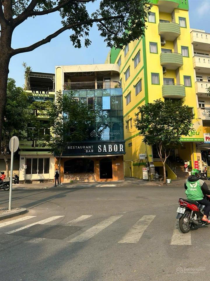 Toà nhà góc 2 mt phổ quang, p2, tân bình  dt 10 x 20m  kc 5 tầng  tn 200tr/tháng  giá bán 50 tỷ