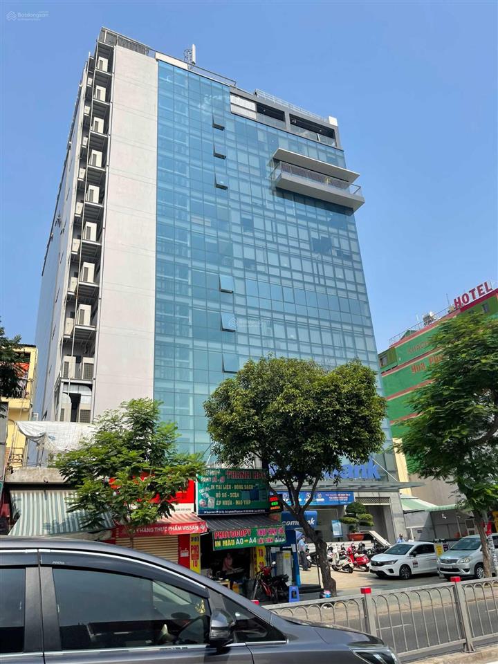 Hot! bán tòa nhà mt phan đăng lưu, p. 7, phú nhuận  6x25m  hầm 6 lầu  hđt 160tr chỉ 35 tỷ