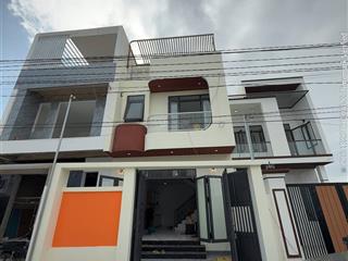 Căn nhà mới vừa hoàn thiện xong tại thôn phú hậu  suối hiệp  khánh hoà