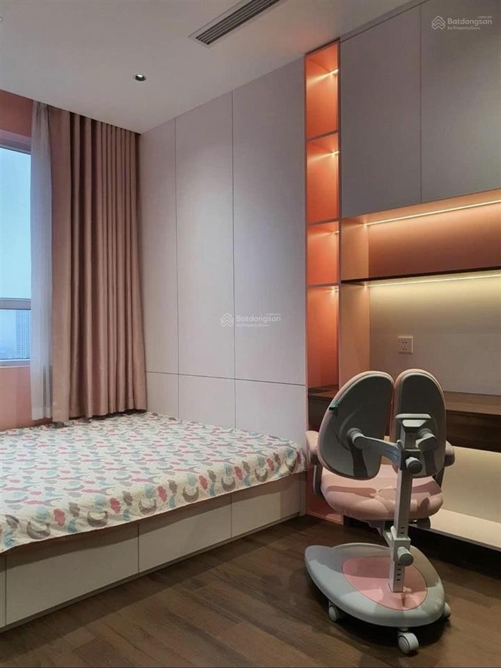 Chính chủ bán căn hộ 62,2m2 riverside garden 349 vũ tông phan 2pn2vs full nội thất, sẵn sổ đỏ