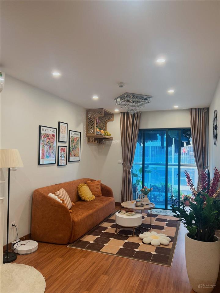 Bán căn hộ giá tốt tại chung cư five star 70m2 2pn full nội thất, tầng trung, hướng mát có giảm