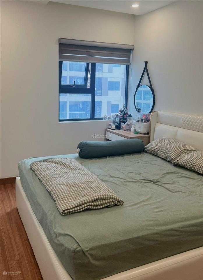 Bán căn hộ giá tốt tại chung cư five star 70m2 2pn full nội thất, tầng trung, hướng mát có giảm