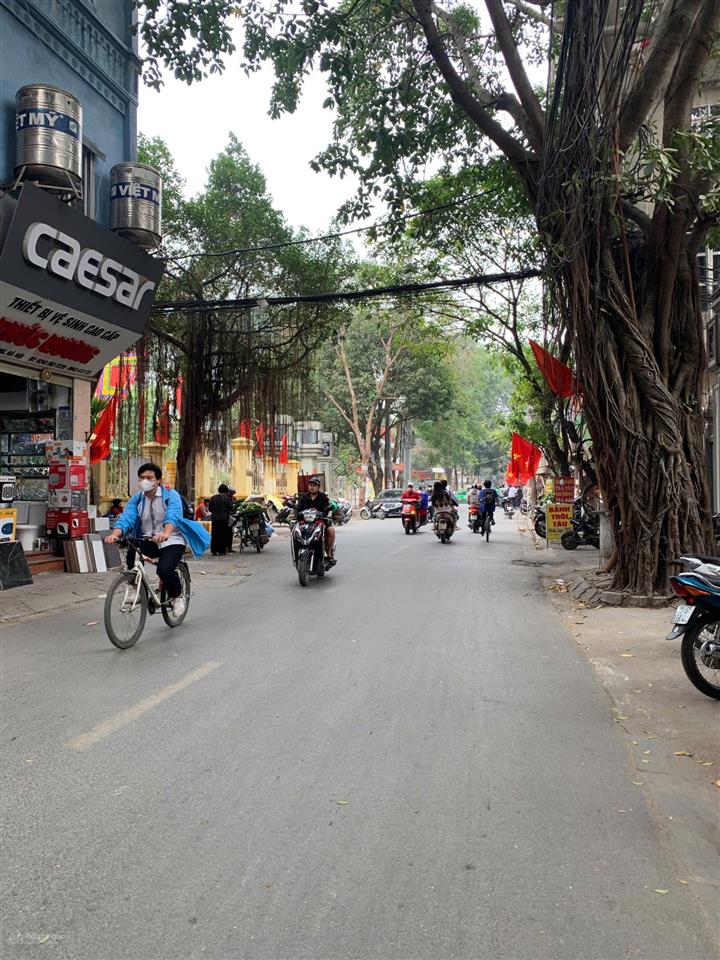 Giá tốt ! bán nhà mặt phố khương trung 52,3 m2, 3 tầng, 17.2 tỷ, mặt tiền 4,2m  hiếm nhà bán