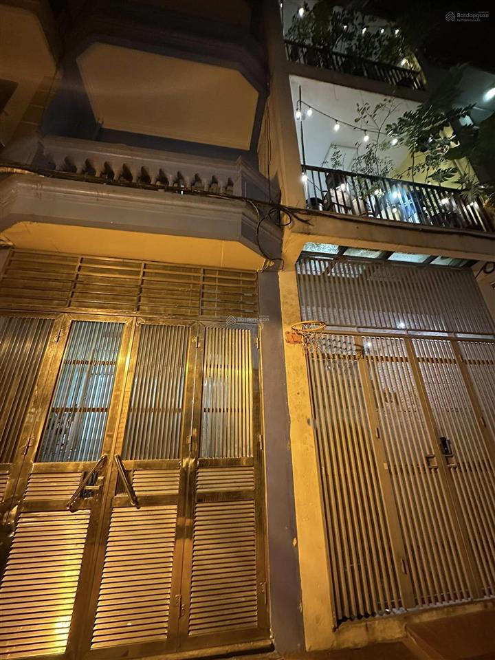 Bán nhà lê trọng tấn 61 m2, 24,2 tỷ, phân lô, 2 mặt thoáng, sổ đỏ hoa hậu