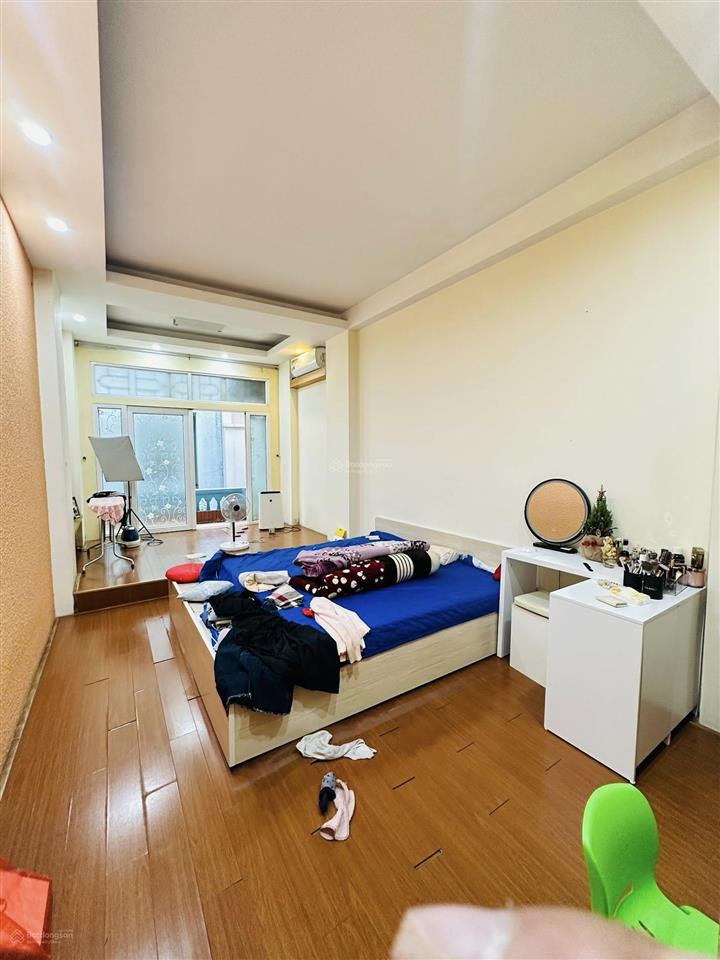 Bán nhà lê trọng tấn 61 m2, 24,2 tỷ, phân lô, 2 mặt thoáng, sổ đỏ hoa hậu