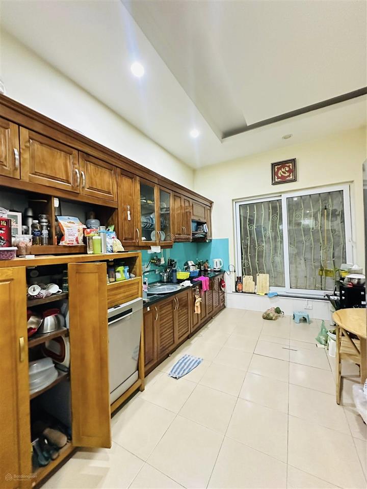 Bán nhà lê trọng tấn 61 m2, 24,2 tỷ, phân lô, 2 mặt thoáng, sổ đỏ hoa hậu