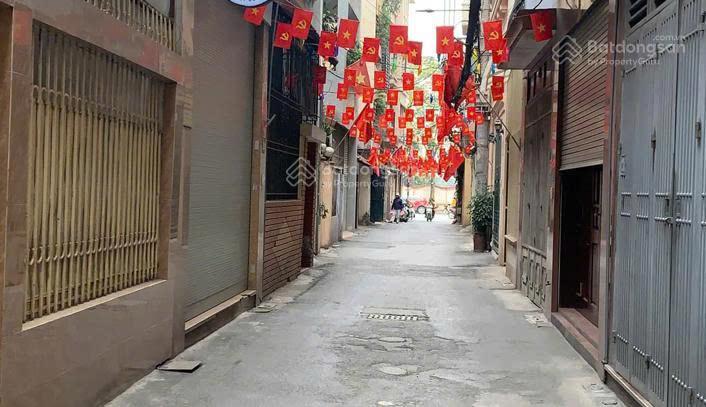 Bán nhà ngõ 1xx lê trọng tấn 31,5 tỷ, 84m2  30m ra phố, ngõ thẳng to đẹp  rất hiếm!