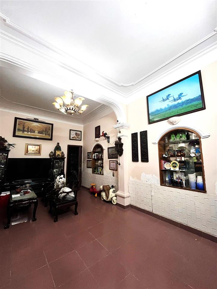 Bán nhà ngõ 1xx lê trọng tấn 31,5 tỷ, 84m2  30m ra phố, ngõ thẳng to đẹp  rất hiếm!