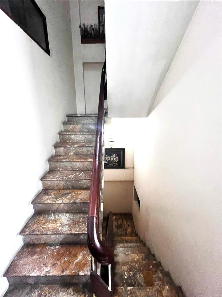 Bán nhà ngõ 1xx lê trọng tấn 31,5 tỷ, 84m2  30m ra phố, ngõ thẳng to đẹp  rất hiếm!