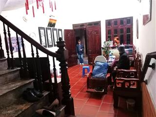 Bán nhà ngõxx minh khai 59,3 m2, 18,9 tỷ, hơn chục m ra phố  giá tốt!