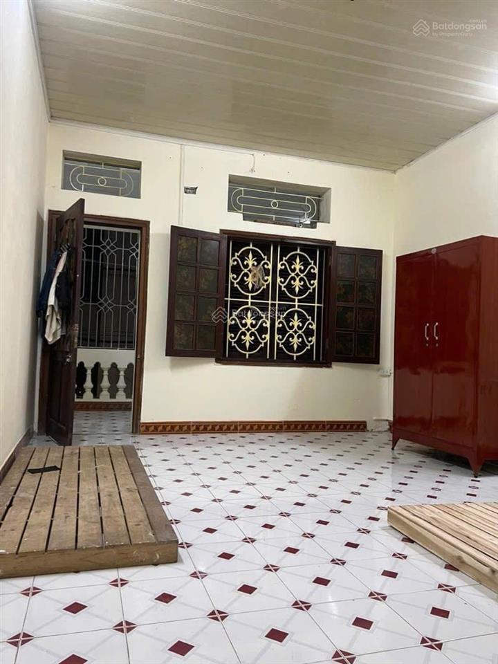 Bán nhà ngõ 3xx phố minh khai 50m2(t. tế 64m2), 23 tỷ, mt 4,0m, gara ô tô  ra phố 10m