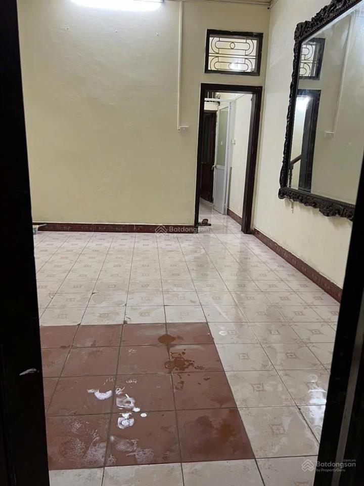 Bán nhà ngõ 3xx phố minh khai 50m2(t. tế 64m2), 23 tỷ, mt 4,0m, gara ô tô  ra phố 10m