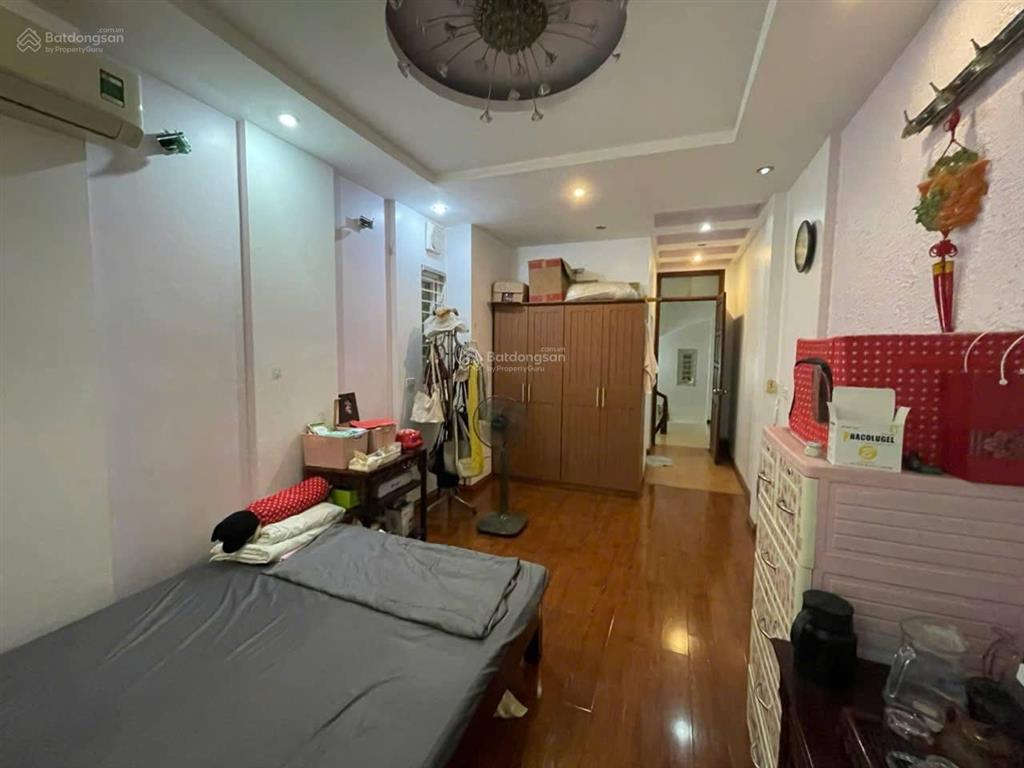 Bán nhà ngõ 15 phố tạ quang bửu 31m2, 11.6 tỷ  nhà đẹp  ở sướng  giữa đh bách khoa  đất học
