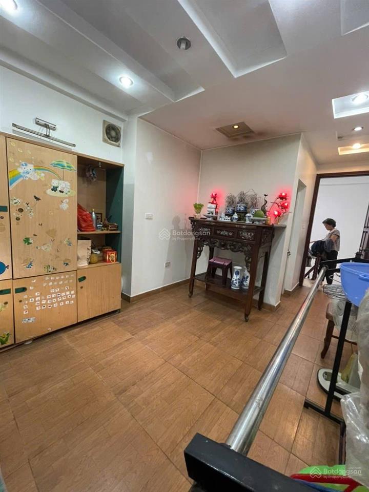 Bán nhà ngõ 15 phố tạ quang bửu 31m2, 11.6 tỷ  nhà đẹp  ở sướng  giữa đh bách khoa  đất học