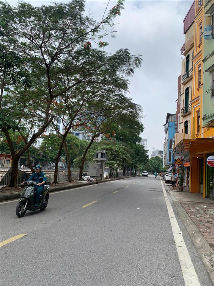 Bán đất phố nguyễn lân 61,2 m2, 18,1 tỷ, giá tốt  1 nhà ra phố  hợp xây văn phòng  kinh doanh