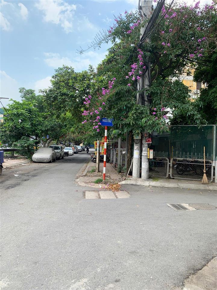 Cho thuê văn phòng 75m2, giá 8,8 triệu/tháng, mặt tiền 10m