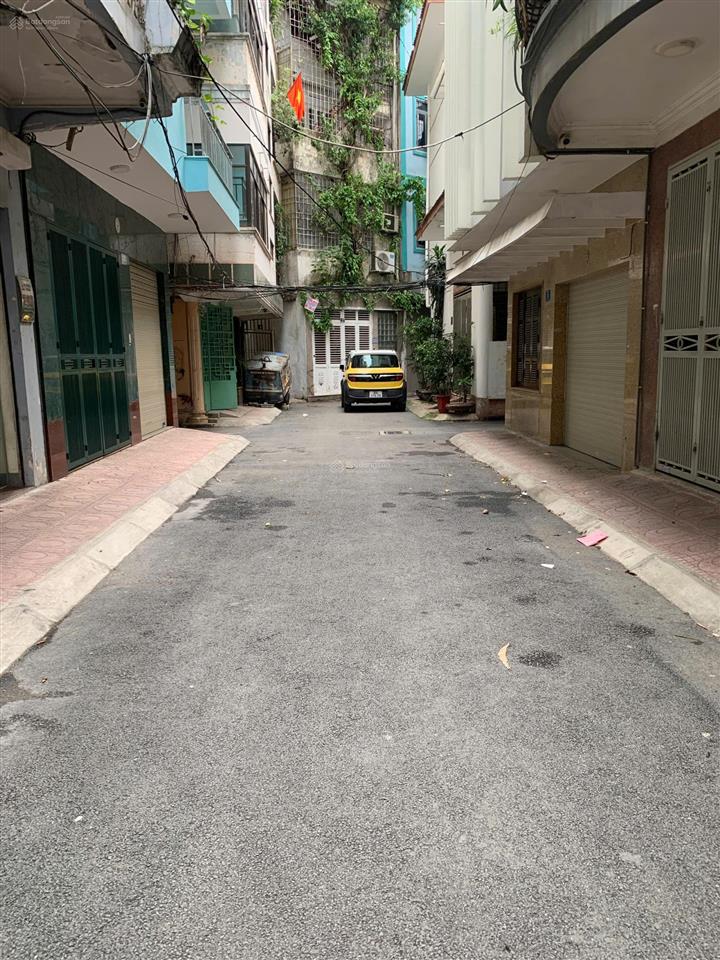 Cho thuê văn phòng 75m2, giá 8,8 triệu/tháng, mặt tiền 10m