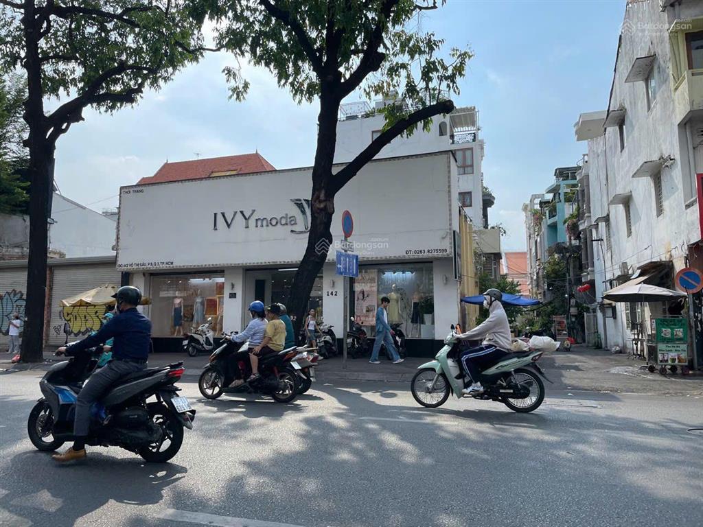 Siêu đẹp! mtkd 142 võ thị sáu, quận 3. dt 12x28m, hđt 11.000$/th. giá bán 210 tỷ.  0976 733 ***