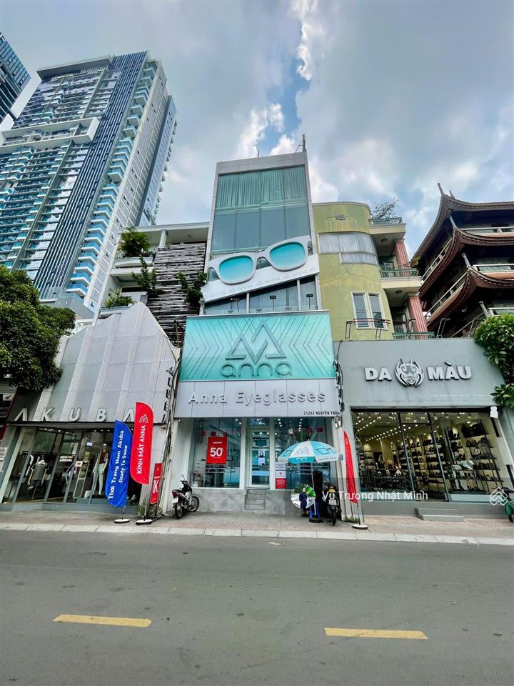 Toà nhà mặt tiền nguyễn trãi, q1  130m2 (6.5 x 20m)  7 tầng tm  hđt 240tr/th  giá 51 tỷ