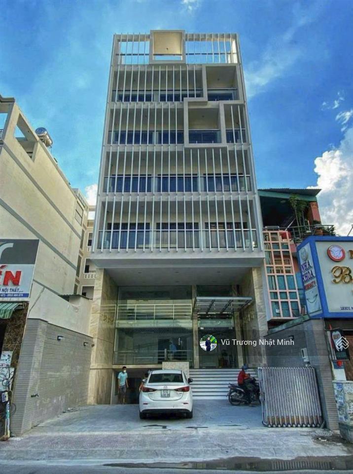 Toà nhà mặt tiền nguyễn văn cừ, quận 1 144m2 (8 x 18) 6 tầng hđt 230 tr  bán 50 tỷ