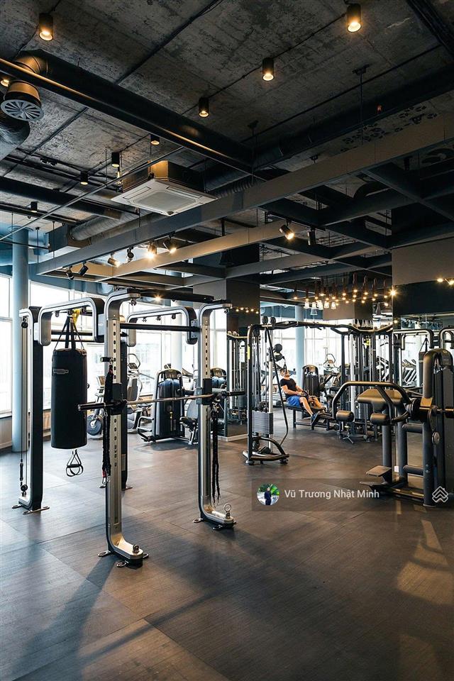 Góc 2 mặt tiền đồng đen, tân bình 300m2 (30 x 10) hầm 4 tầng hđt 200 triệu  bán 50 tỷ