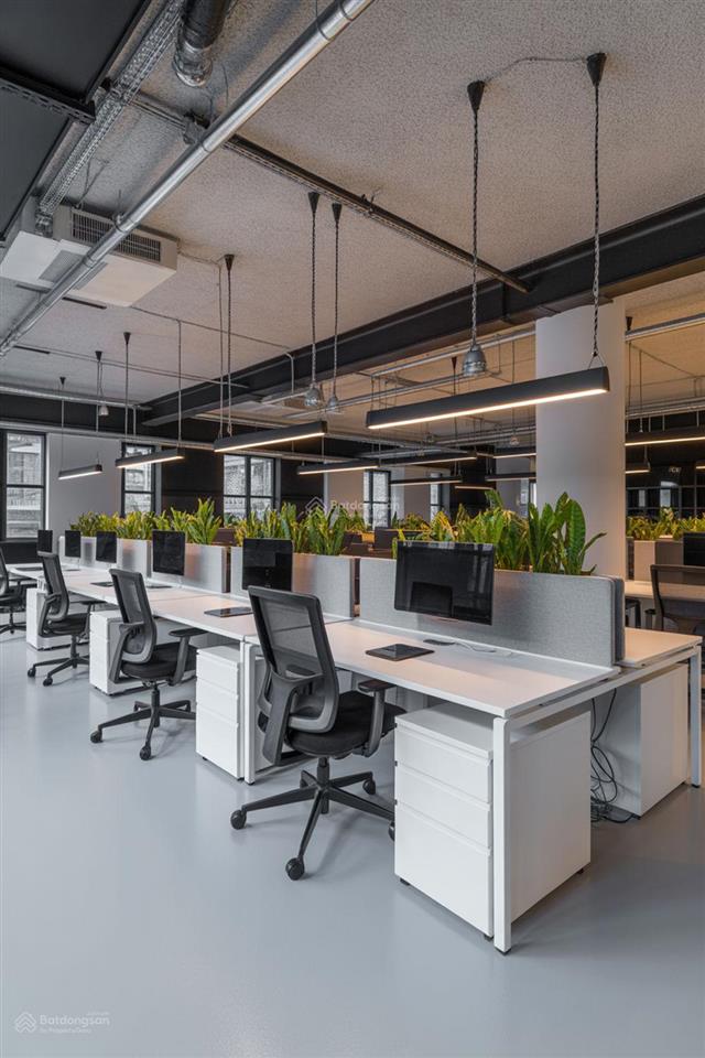 Bán toà nhà mt 3/2 quận 10 205m2 (9 x 23) hầm 6 tầng  1.200m2 sàn hđt 300tr bán 100 tỷ