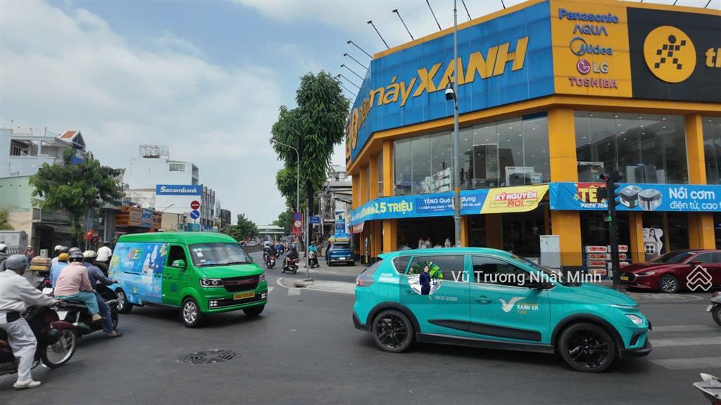Góc 3 mặt tiền quang trung, gò vấp | 513m2 (20 x 40) | 2 tầng | hđt 400tr\tháng | bán 65 tỷ