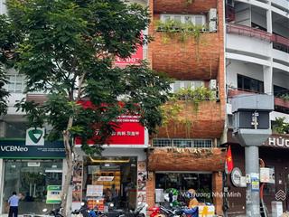 Siêu vị trí... mặt tiền nguyễn cư trinh, quận 1  160m2 (7.6 x 21m)  5 tầng  hđt 170tr/th  62 tỷ