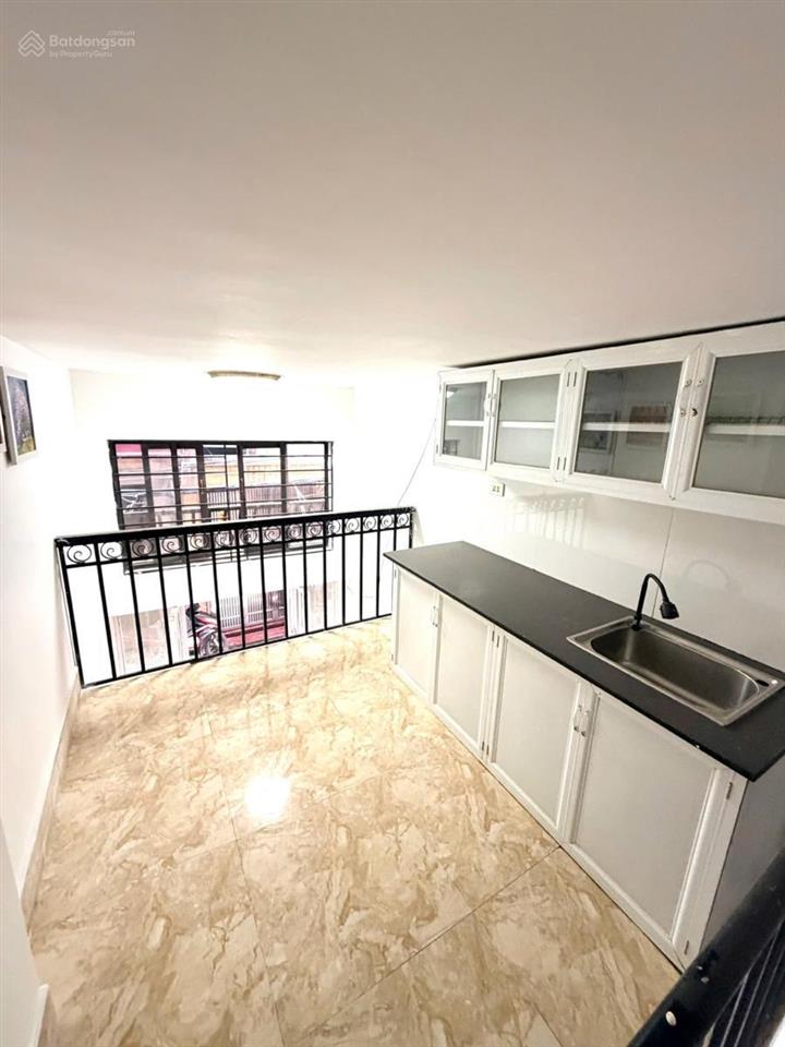 Bán nhà gấp thuỵ khuê  4 tầng  giá 5.2 tỷ