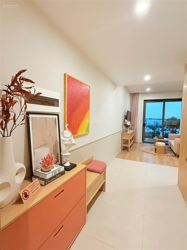 Cần bán căn penthouse  dual key 128m2 giá 8,9tỷ 4 ngủ full nội thất dự án sun centro town hạ long