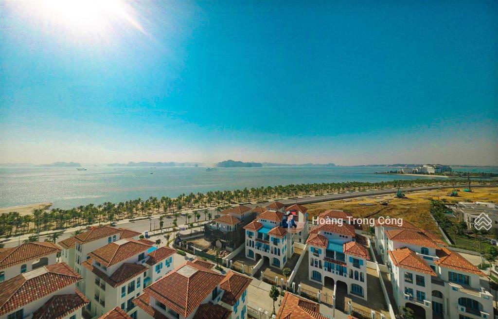 Cắt lỗ biệt thự đơn lập mặt biển giá 68,x tỷ thấp nhất dãy mặt biển, diện tích 333m2. sổ lâu dài