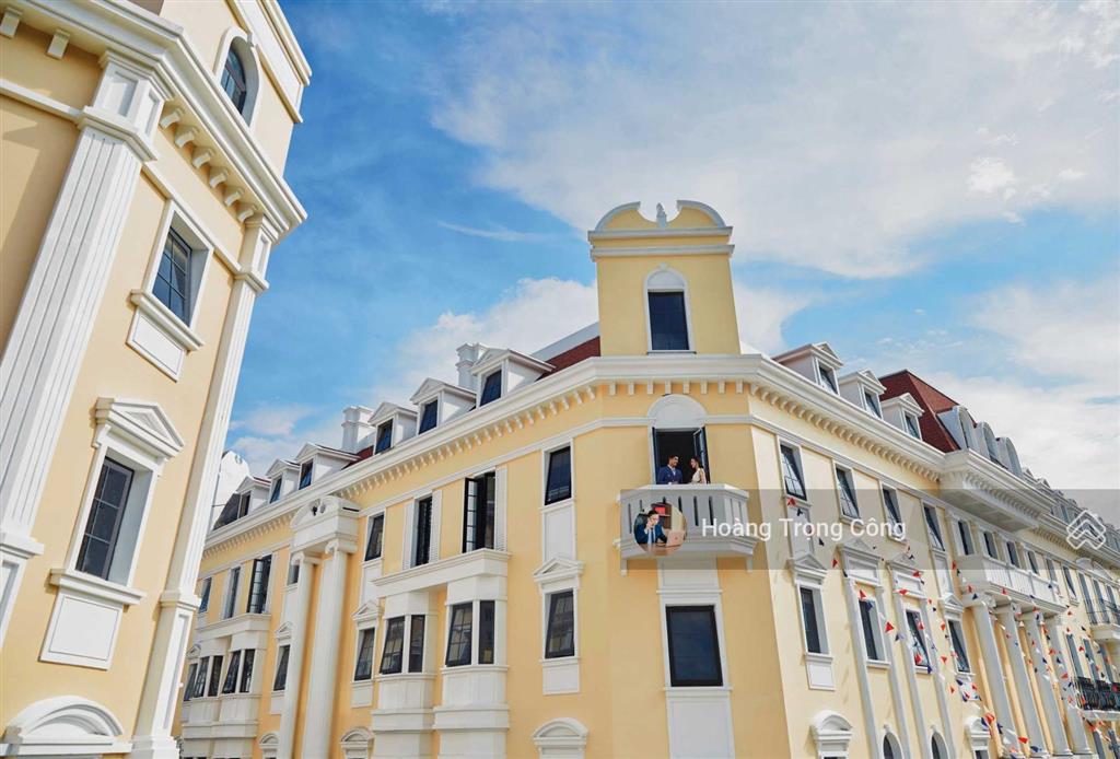 Cần tiền cắt lỗ sâu căn shophouse 11.x tỷ, 120m2 kinh doanh du lịch, nhà hàng, cafe
