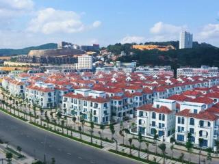 Bán căn biệt thự feria đã có sổ đỏ diện tích 230m, giá 31 tỷ. trục thông thoáng ra thẳng biển